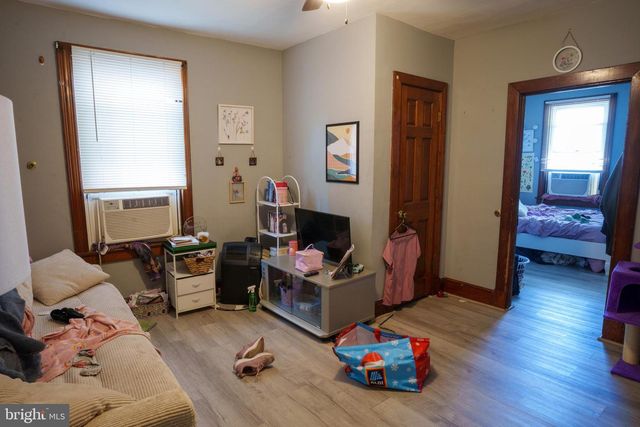 24 HAMILTON AVE, Frederick, MD 21701