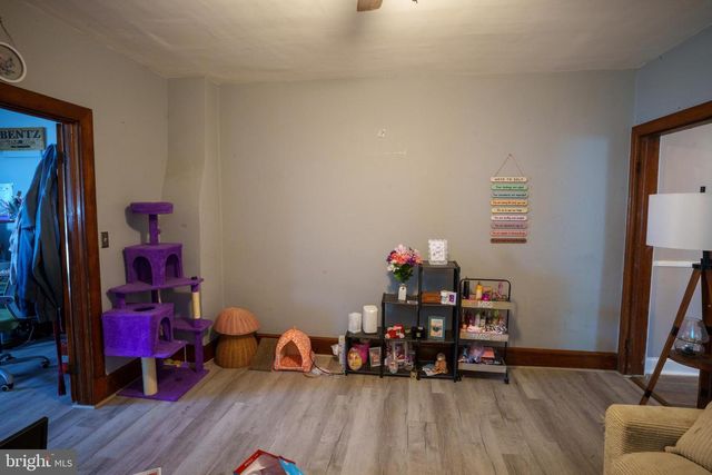 24 HAMILTON AVE, Frederick, MD 21701