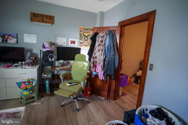 24 HAMILTON AVE, Frederick, MD 21701