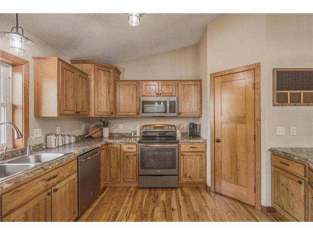 520 Olivia Court, Hudson, WI 54016