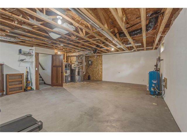 520 Olivia Court, Hudson, WI 54016