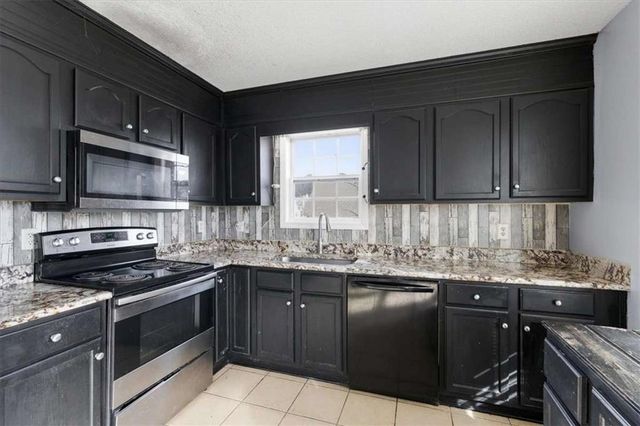 740 Calloway Drive, Rockmart, GA 30153