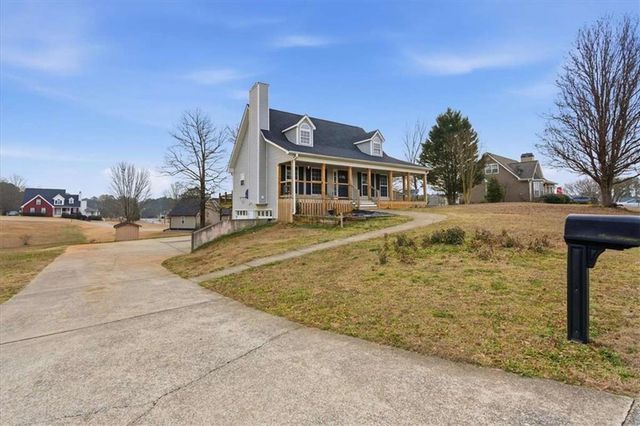 740 Calloway Drive, Rockmart, GA 30153