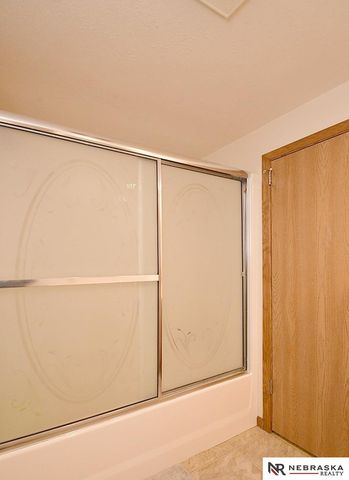 2406 22nd Avenue, Central City, NE 68826