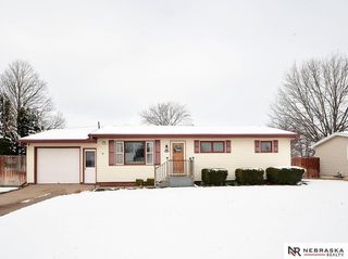 2406 22nd Avenue, Central City, NE 68826