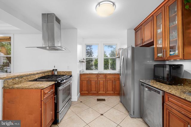 4204 13TH PL NE, Washington, DC 20017