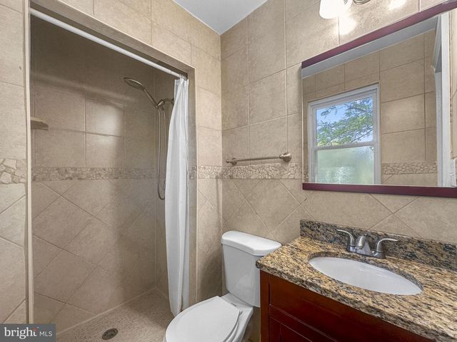 4204 13TH PL NE, Washington, DC 20017