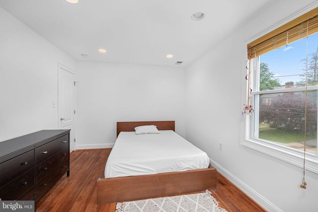 4204 13TH PL NE, Washington, DC 20017