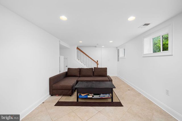 4204 13TH PL NE, Washington, DC 20017