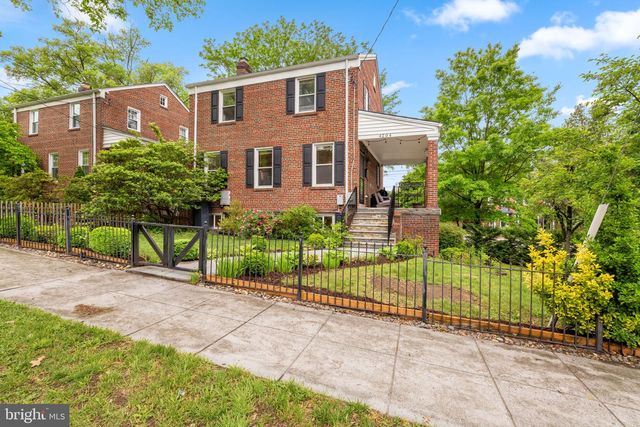 4204 13TH PL NE, Washington, DC 20017