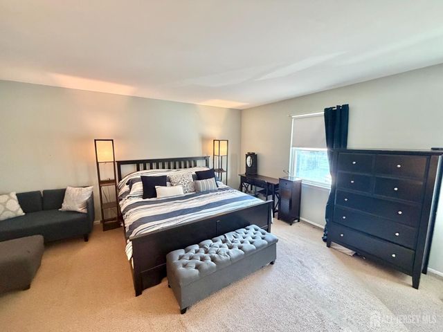 722 S Middlesex Avenue, Colonia, NJ 07067