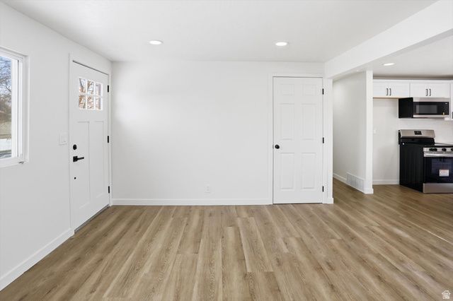 280 N NEW STAR DR, Salt Lake City, UT 84116