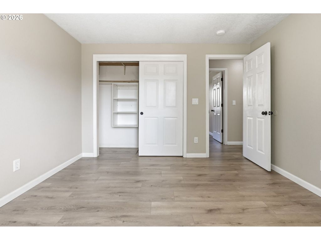 Image 22 of property listing at 911 Sw WARBLER Ct, Mc Minnville, OR 97128