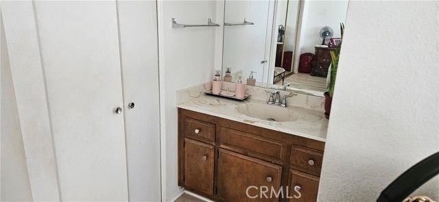 2431 El Rancho Circle, Hemet, CA 92545