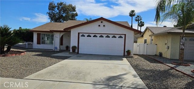2431 El Rancho Circle, Hemet, CA 92545