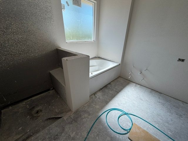 540 Park Side Drive, Weatherford, TX 76087