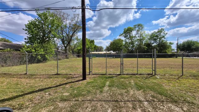 0 Bois D Arc, Waller, TX 77484