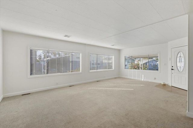 7228 San Benito Street 351, Carlsbad, CA 92011