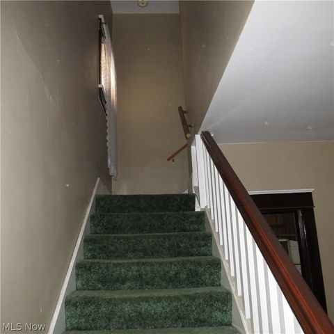 103 4th Street NW, Carrollton, OH 44615