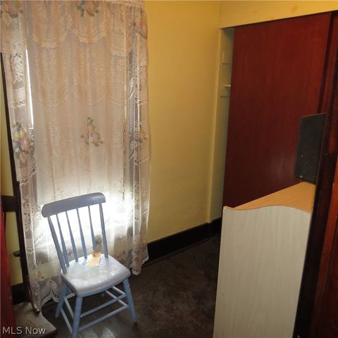 103 4th Street NW, Carrollton, OH 44615