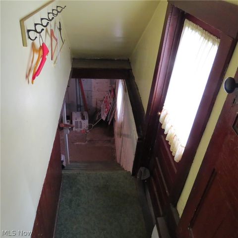 103 4th Street NW, Carrollton, OH 44615