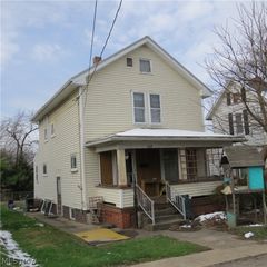 103 4th Street NW, Carrollton, OH 44615