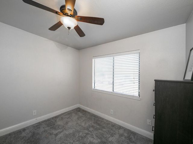 1724 Norfolk Way, Ceres, CA 95307