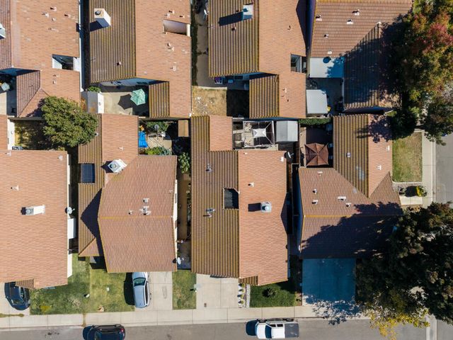 1724 Norfolk Way, Ceres, CA 95307