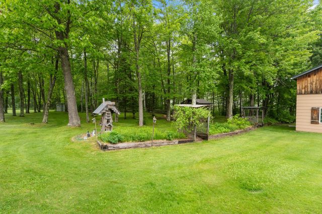 7211 S State Road 35, Foxboro, WI 54836