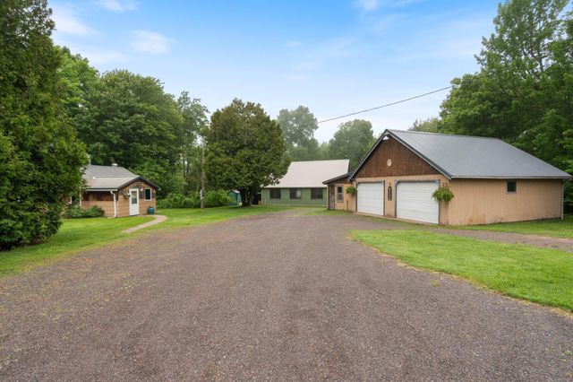 7211 S State Road 35, Foxboro, WI 54836