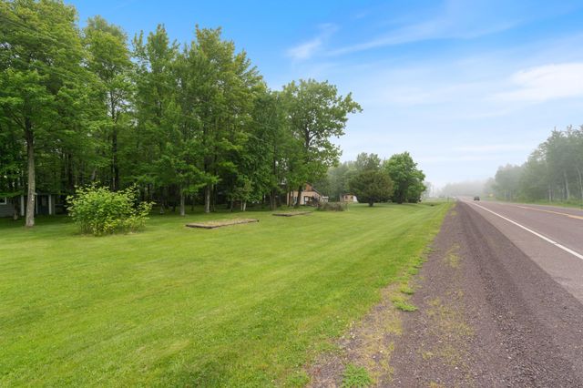 7211 S State Road 35, Foxboro, WI 54836
