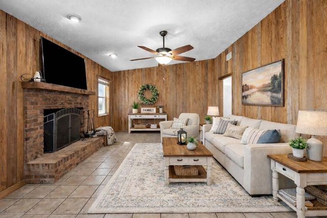 31226 SAINT JOE ROAD, Dade City, FL 33525