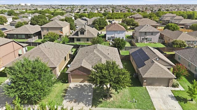720 Rio Bravo Drive, Fort Worth, TX 76052