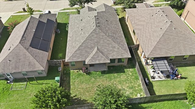 720 Rio Bravo Drive, Fort Worth, TX 76052