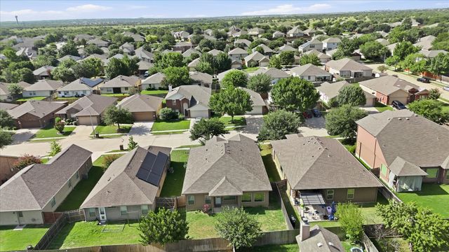 720 Rio Bravo Drive, Fort Worth, TX 76052