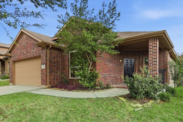720 Rio Bravo Drive, Fort Worth, TX 76052