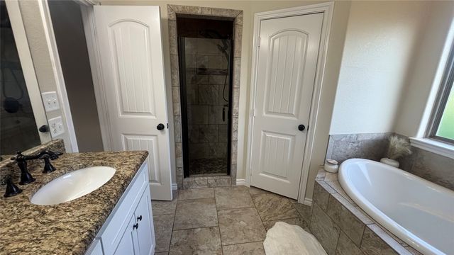6 Starview Drive, Star Harbor, TX 75148
