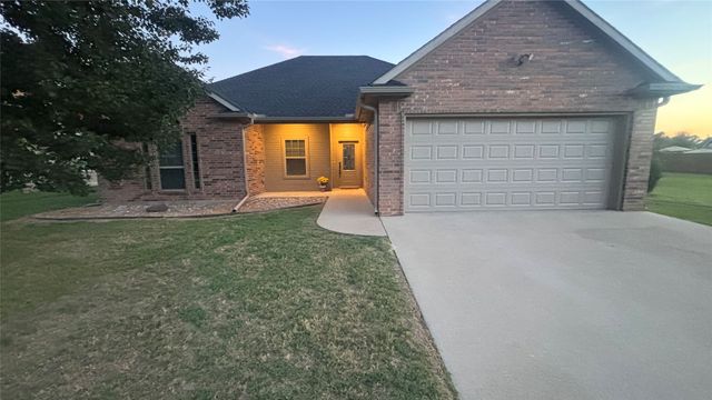 6 Starview Drive, Star Harbor, TX 75148
