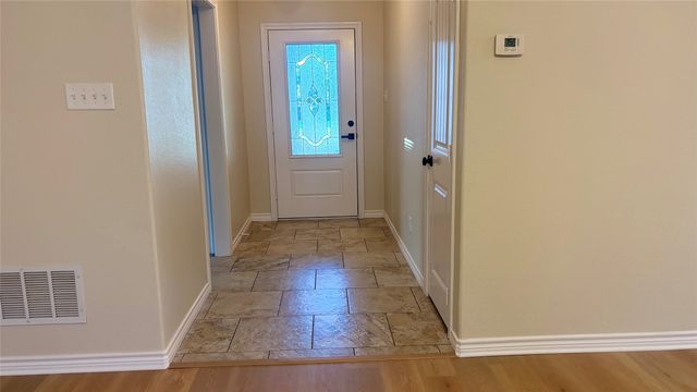6 Starview Drive, Star Harbor, TX 75148