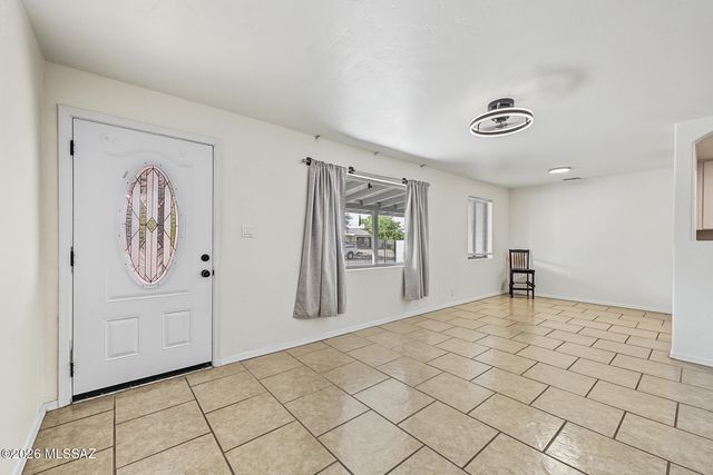 6141 E 25th Street, Tucson, AZ 85711
