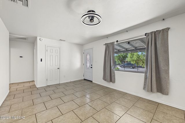 6141 E 25th Street, Tucson, AZ 85711