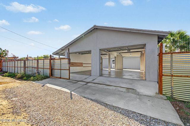 6141 E 25th Street, Tucson, AZ 85711