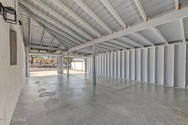 6141 E 25th Street, Tucson, AZ 85711
