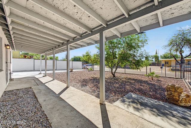 6141 E 25th Street, Tucson, AZ 85711