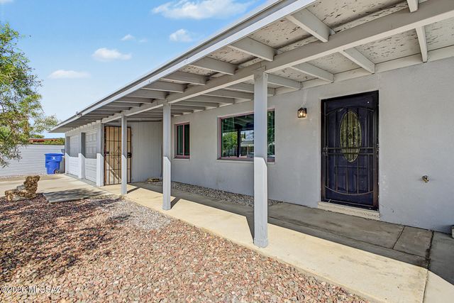 6141 E 25th Street, Tucson, AZ 85711