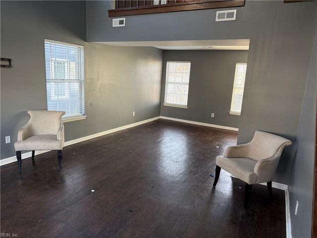 240 Huntstree PL, Newport News, VA 23602