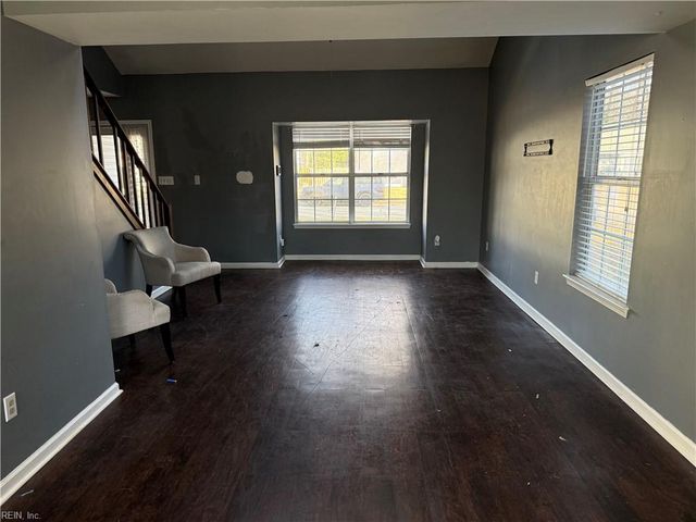 240 Huntstree PL, Newport News, VA 23602