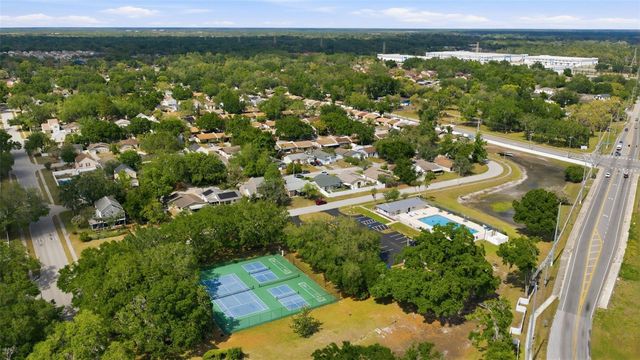8522 CALADESI ISLAND DRIVE, Temple Terrace, FL 33637