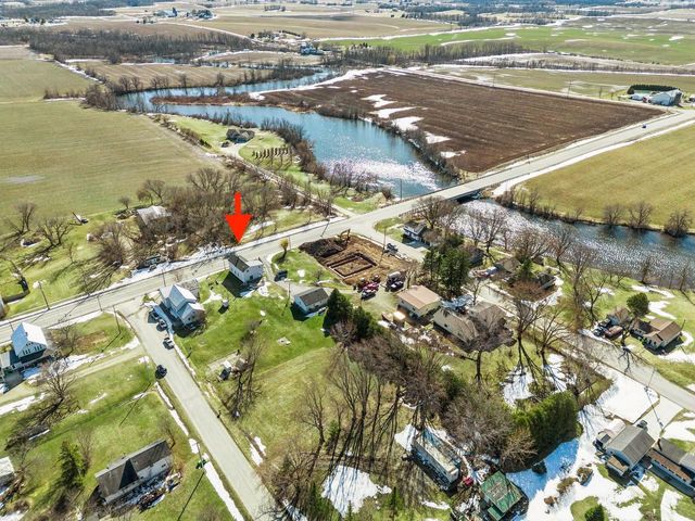 W1580 US HWY 151, Chilton, WI 53014