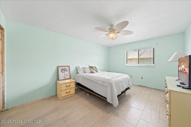 190 S Orlando Avenue, I, Cocoa Beach, FL 32931
